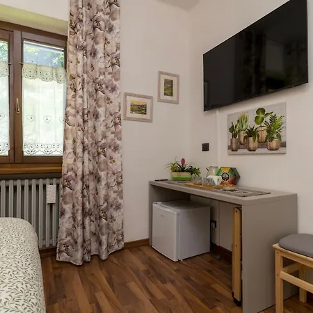 Rosmary42 Boschetto Homestay