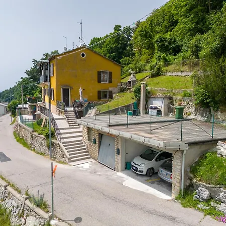 Rosmary42 Boschetto Habitación en casa particular